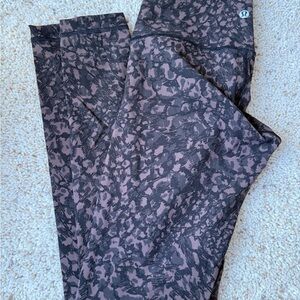 Lululemon Wunder Train high rise Leggings